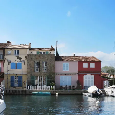 ;maison Pecheur 115s Hébergement de vacances Grimaud